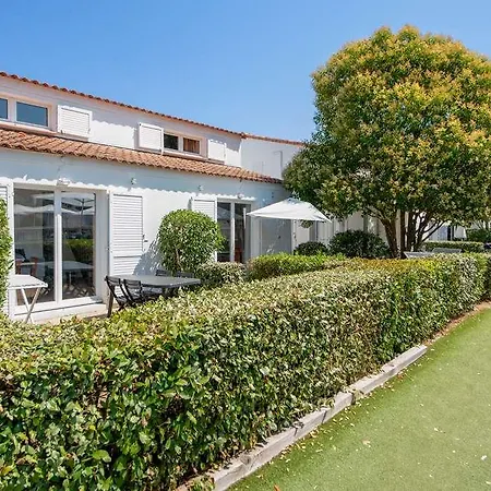 Hotel Zenitude La Napoule